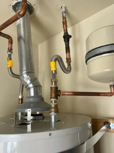 Water heater installation and plumbing repair in Riverhaven Park